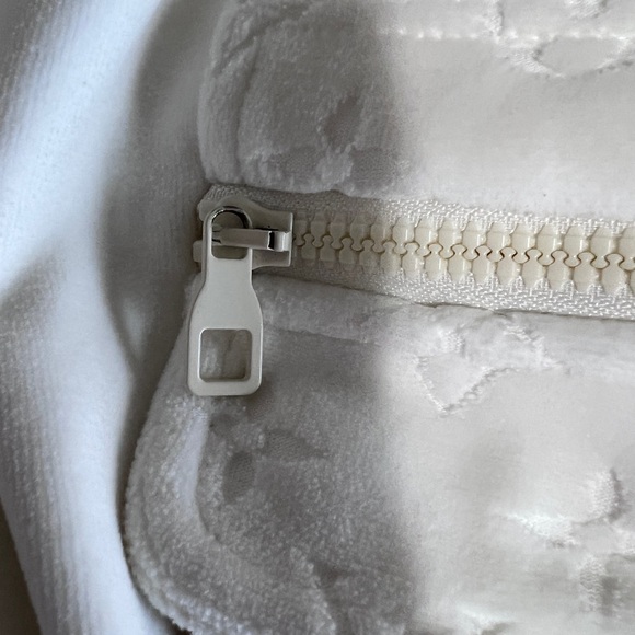 Authentic Rare Louis Vuitton Multi-Pocket Half-Zip Sweatshirt - Picture 13 of 13